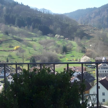 Regina'S Gaestehaus Weisenbach Exterior foto